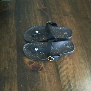 Blk sandals